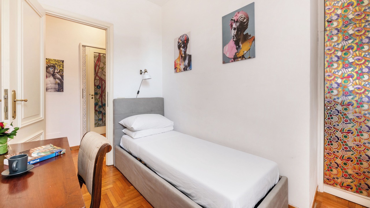 Photo of Bedroom in Rione III Colonna