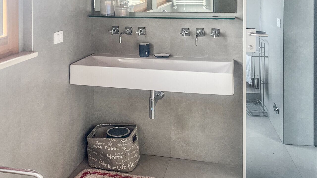 Photo of Bathroom in Arielli