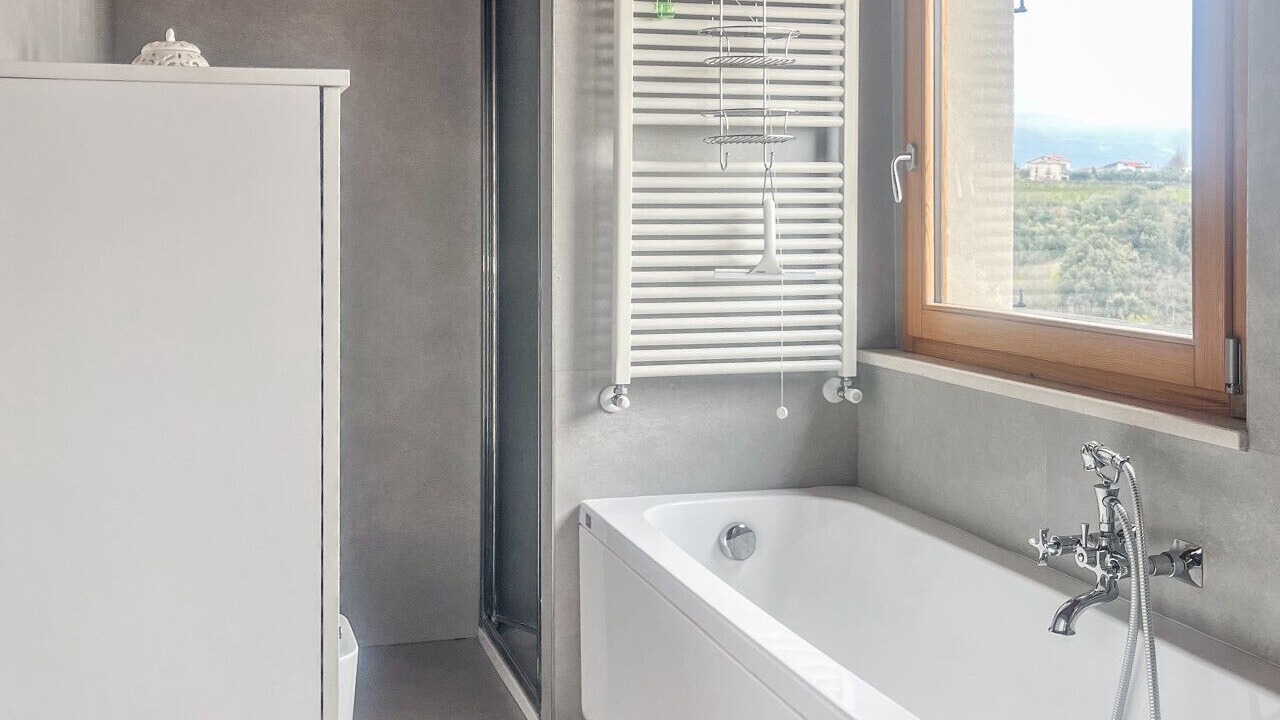 Photo of Bathroom in Arielli