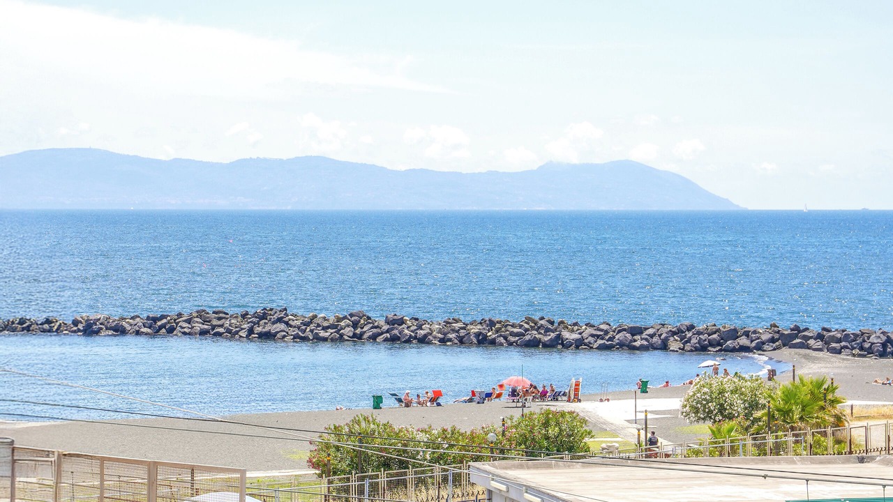 Photo of Others in Naples
