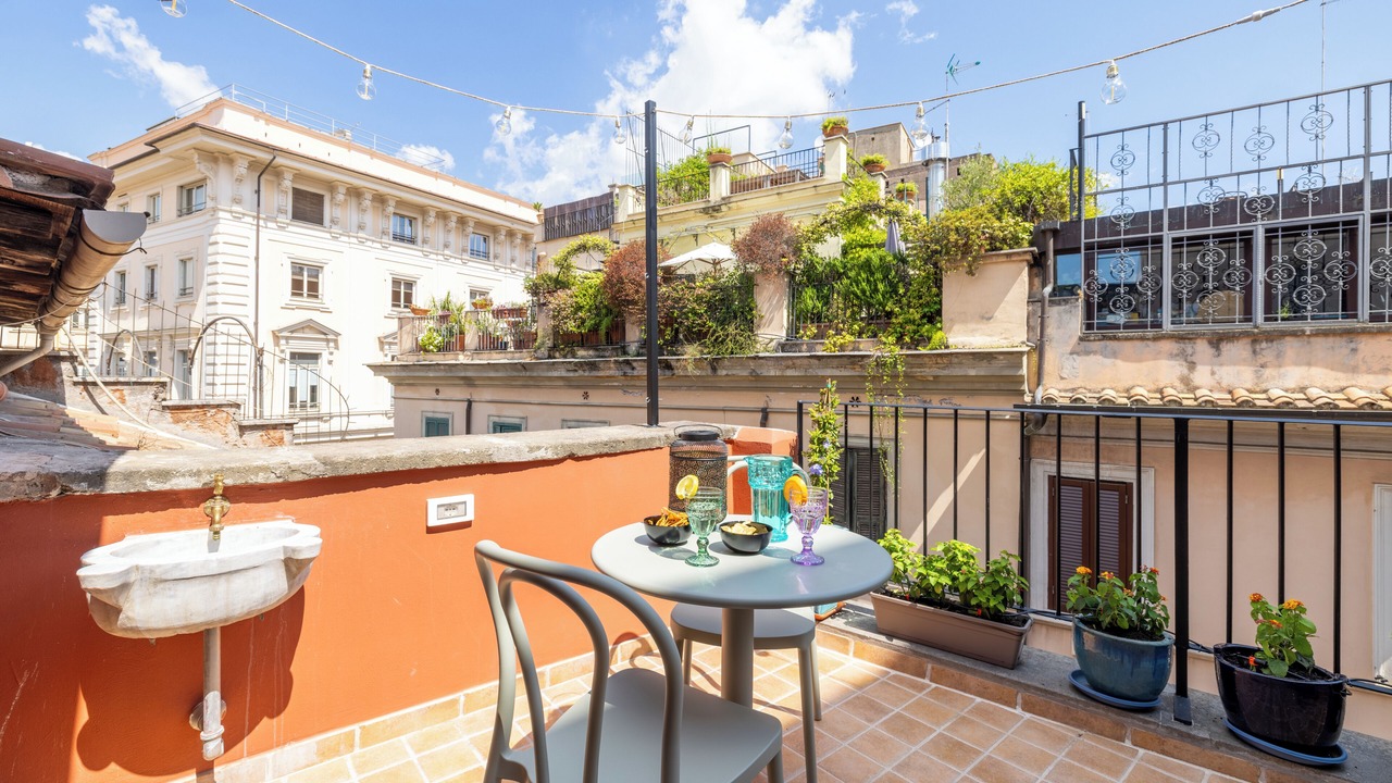 Photo of Outdoor in Rione VI Parione