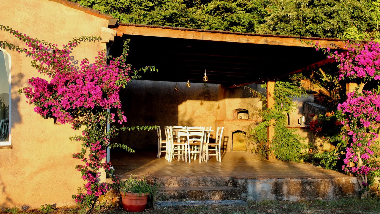 Photo of Outdoor in Cersuta