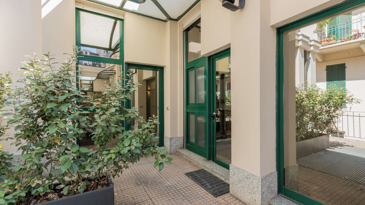 Photo of Outdoor in Cit Turin