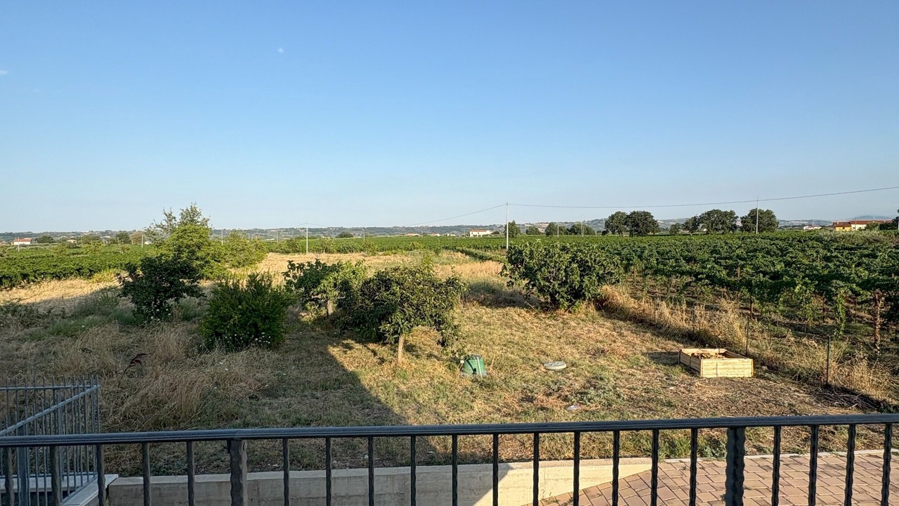 Photo of Outdoor in Pollutri