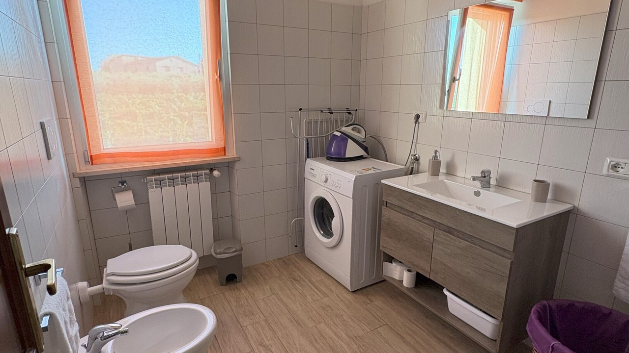 Photo of Bathroom in Pollutri
