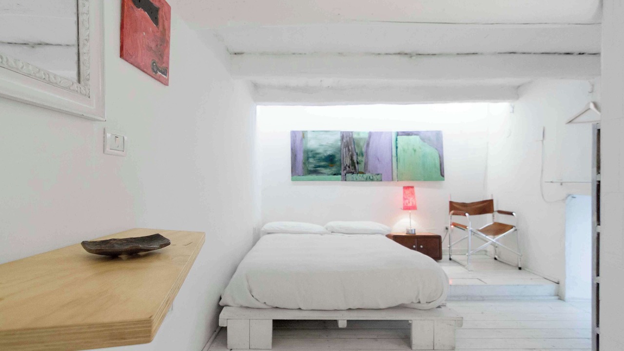 Photo of Bedroom in Naples City Centre