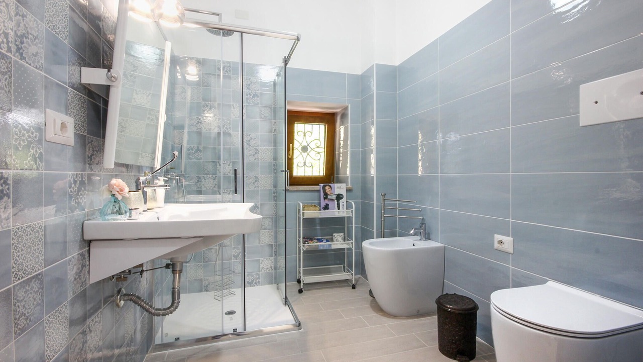 Photo of Bathroom in Laureana Cilento