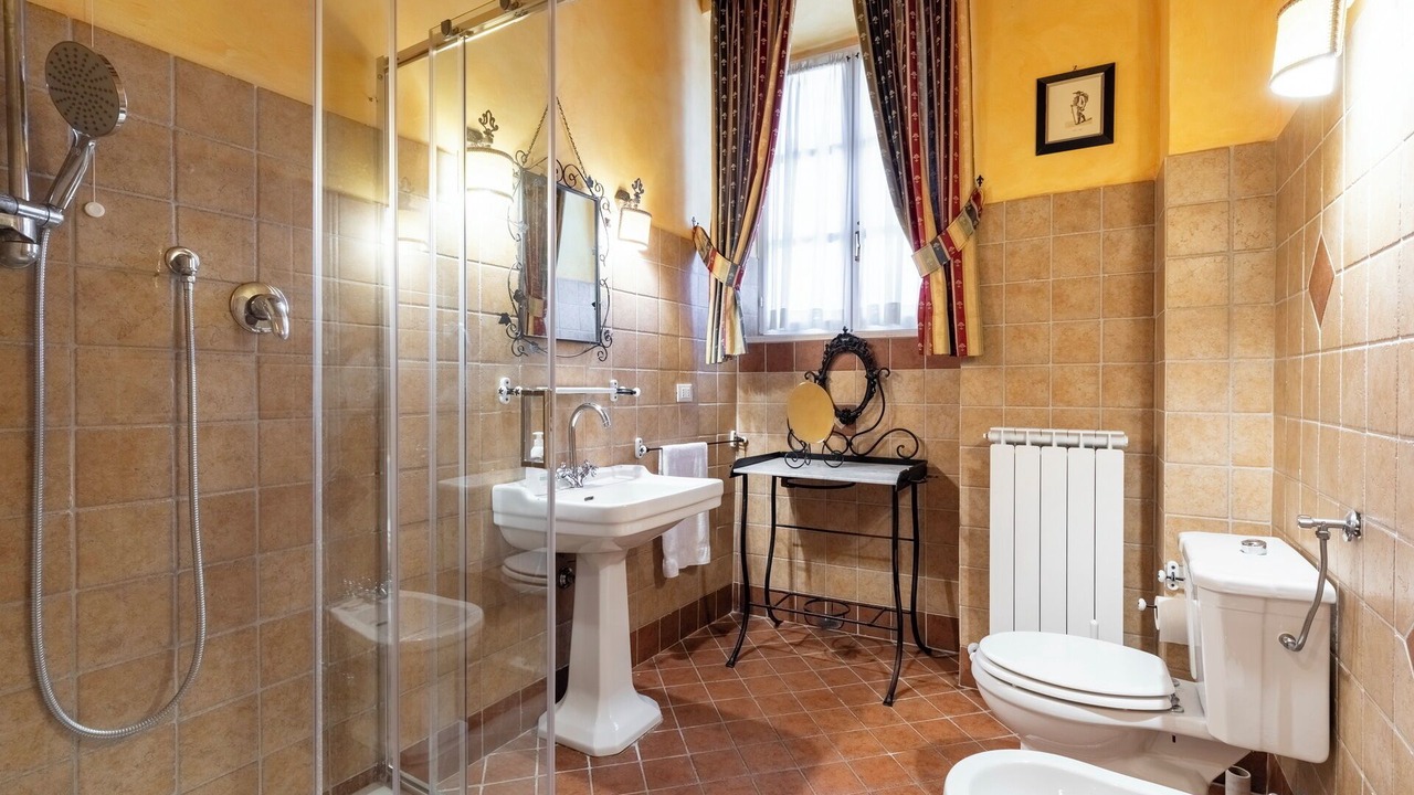 Photo of Bathroom in Colle