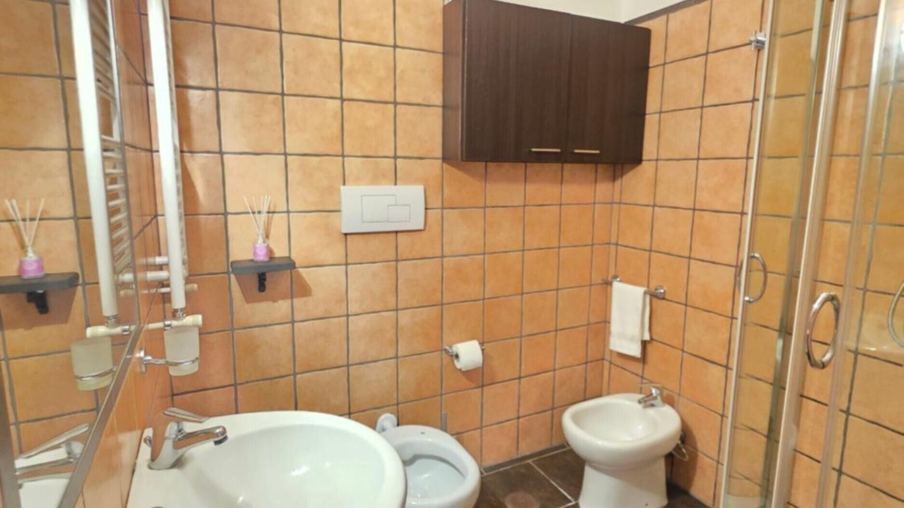 Photo of Bathroom in Pagani