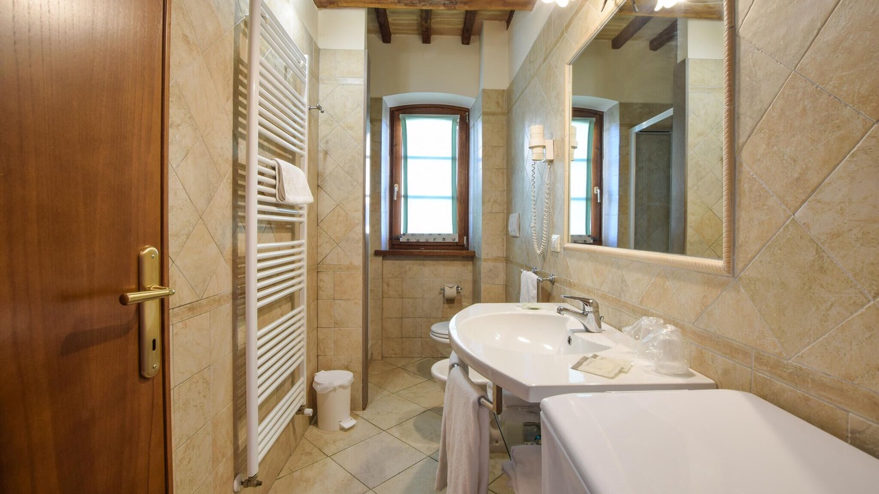 Photo of Bathroom in Cannara