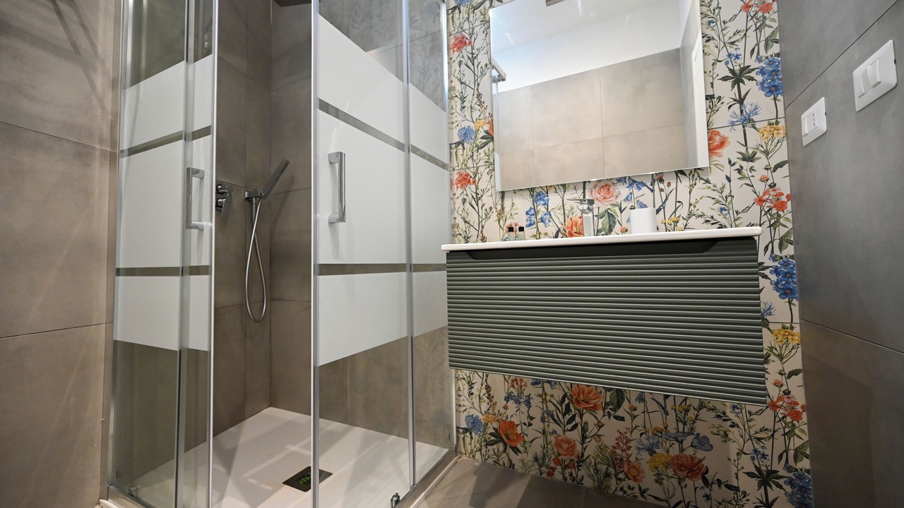 Photo of Bathroom in Mondragone