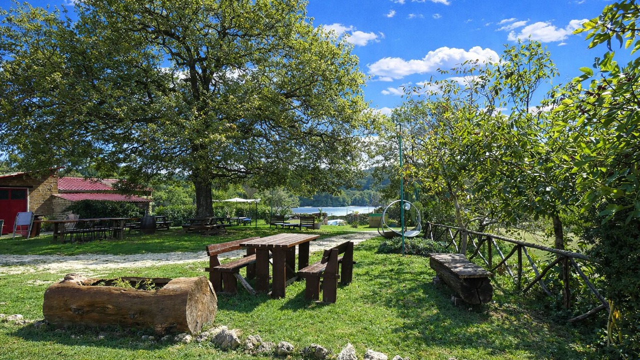Photo of Outdoor in Corbara