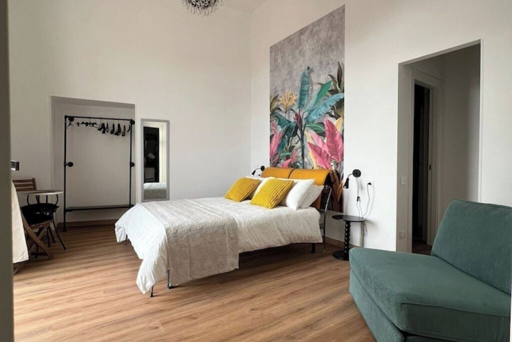 Photo of Bedroom in Historical Downtown Salerno
