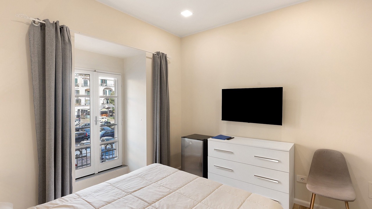 Photo of Bedroom in Historical Downtown Salerno