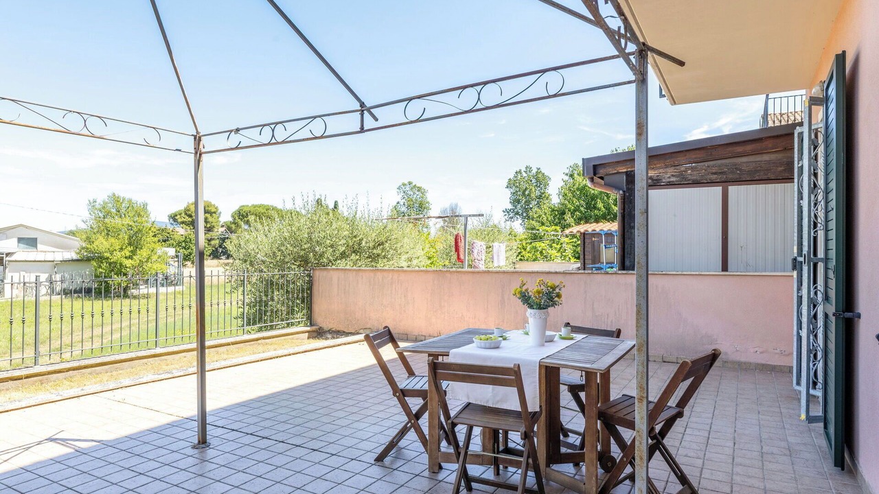 Photo of Patio Balcony in Villa Musone