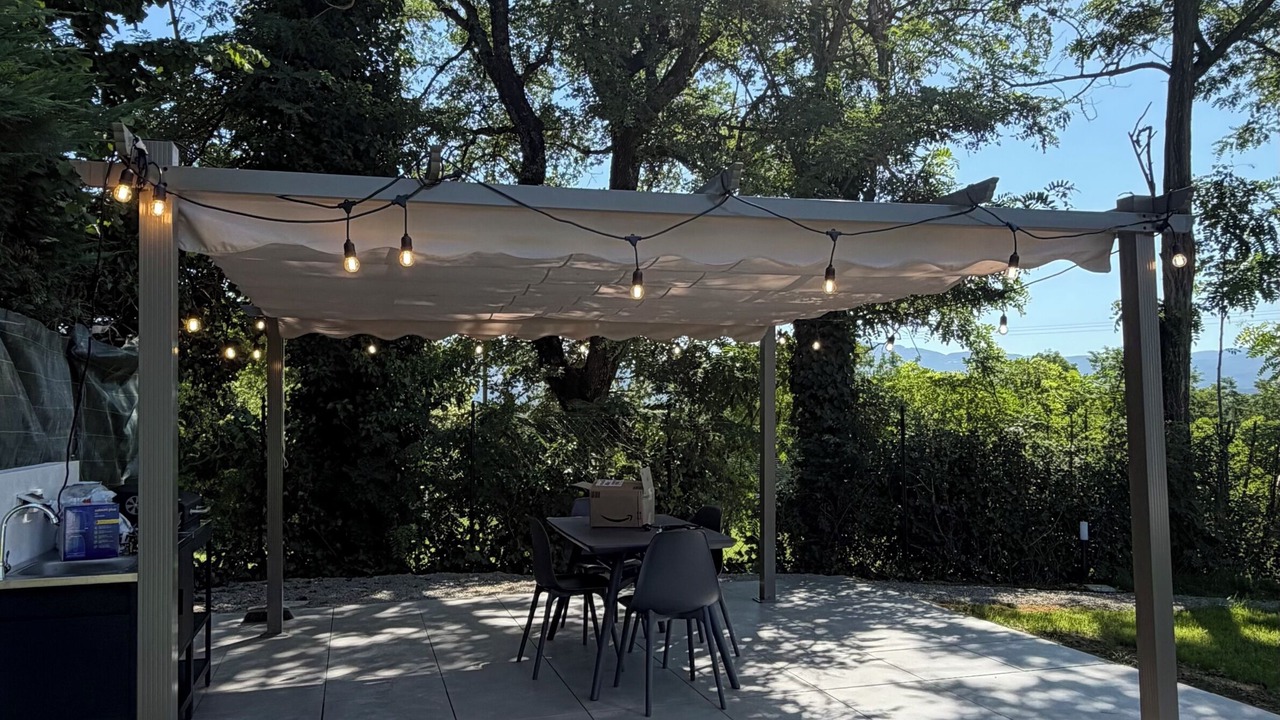 Photo of Outdoor in Poppi