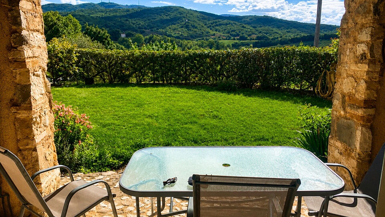 Photo of Outdoor in Bovara