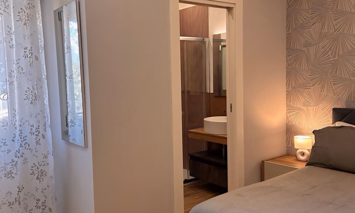 Photo of Bedroom in Naples