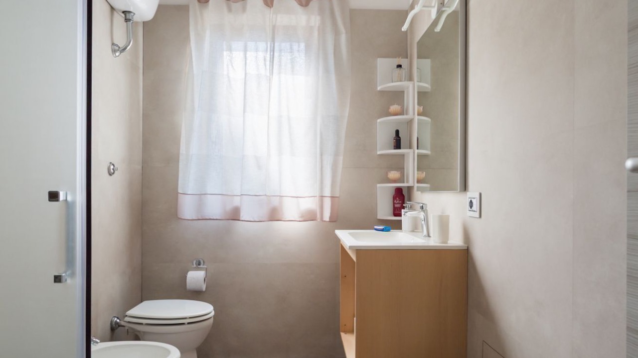Photo of Bathroom in Naples