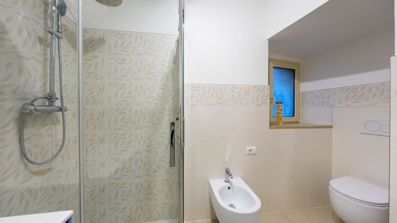 Photo of Bathroom in Atri
