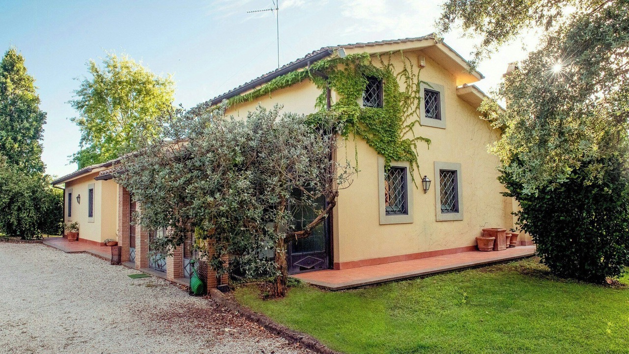 Photo of Outdoor in Sutri