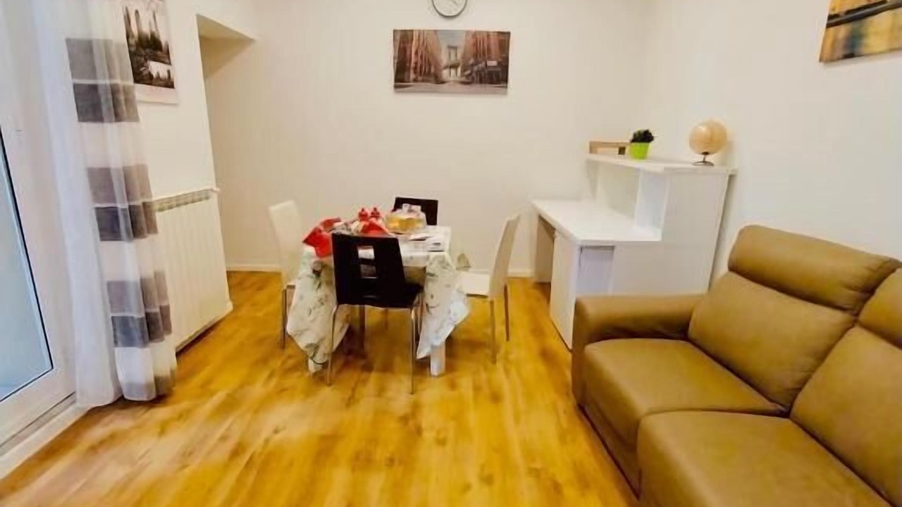 Photo of Livingroom in Rione XVIII Castro Pretorio