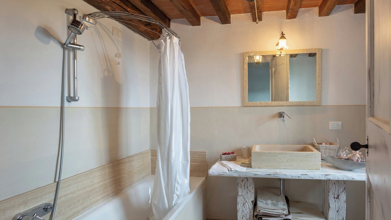 Photo of Bathroom in Piegaro