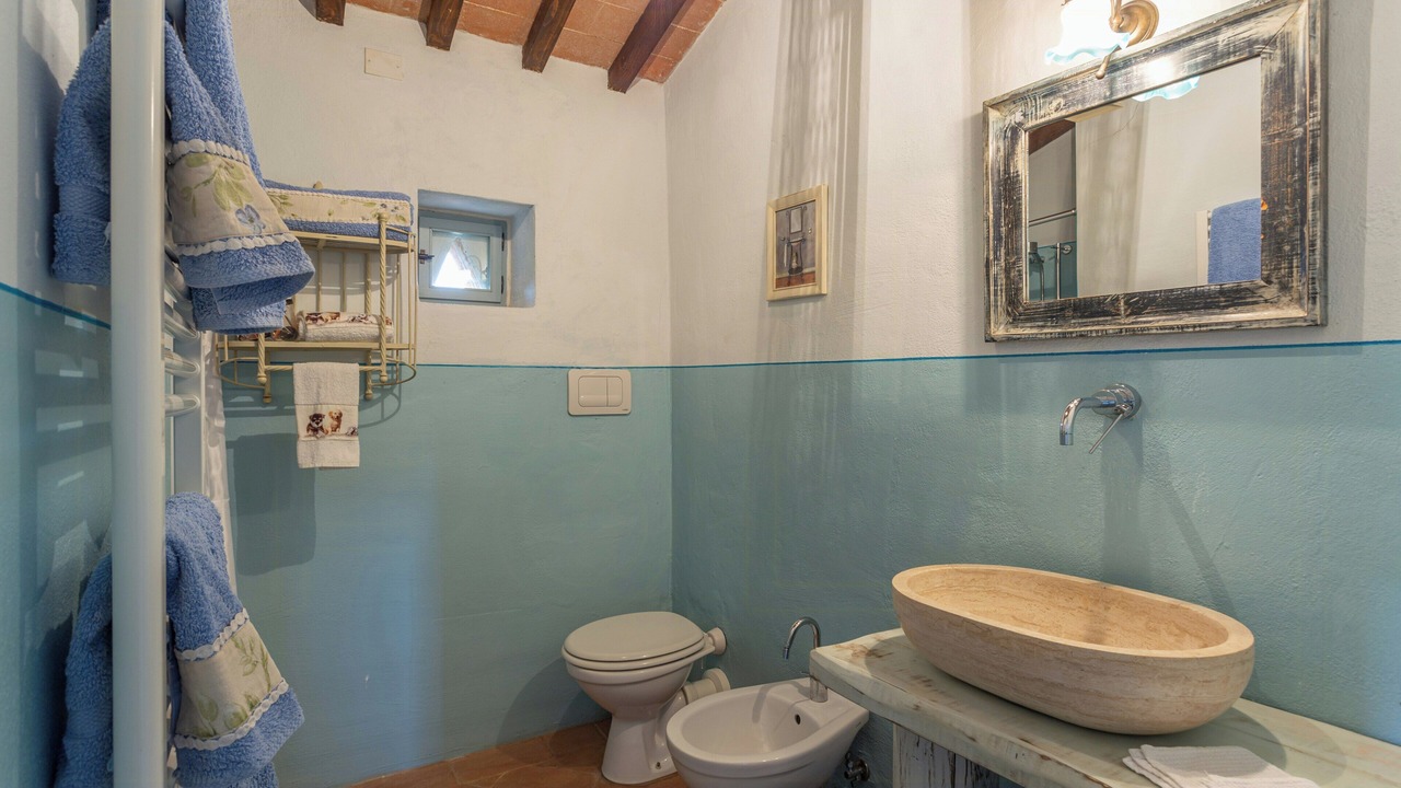 Photo of Bathroom in Piegaro