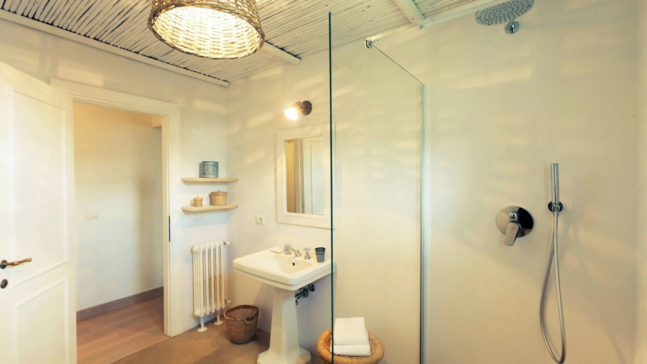 Photo of Bathroom in Capalbio
