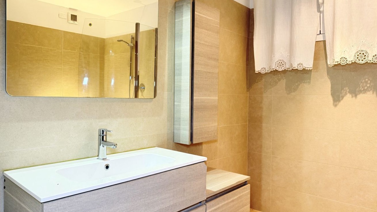 Photo of Bathroom in Sirolo