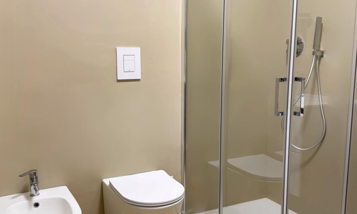 Photo of Bathroom in Casalnuovo di Napoli