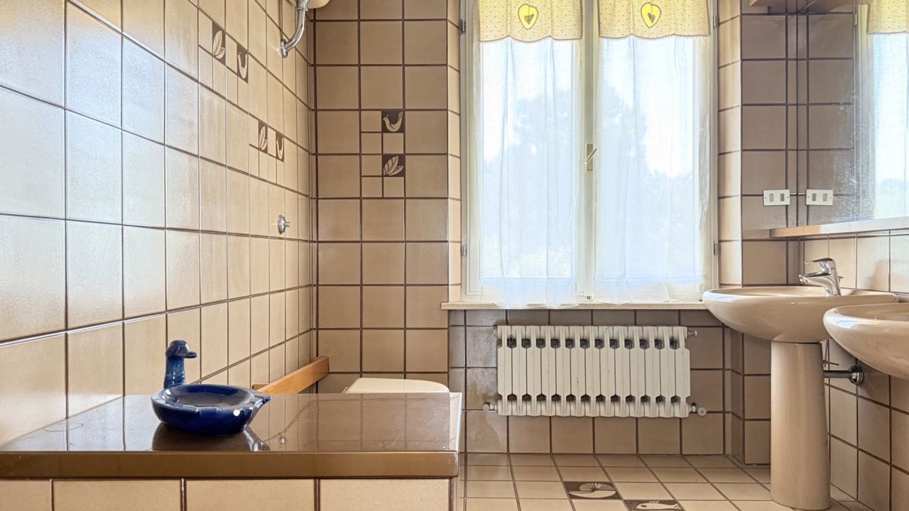 Photo of Bathroom in Camerano