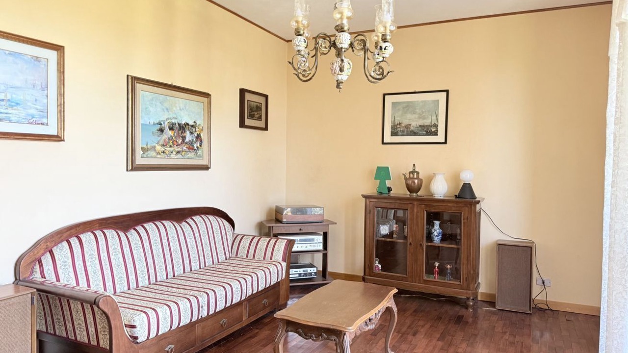 Photo of Livingroom in Camerano