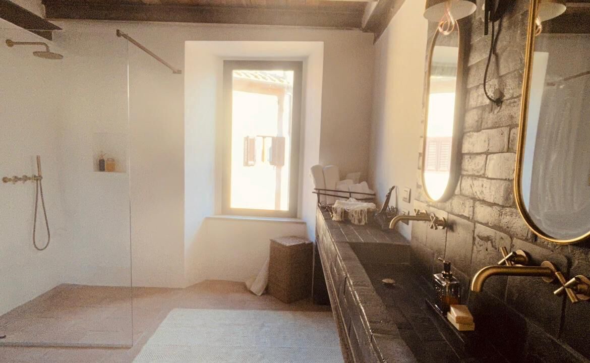 Photo of Bathroom in Tuscania