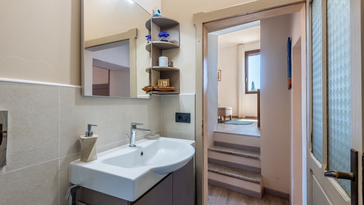 Photo of Bathroom in Petroio