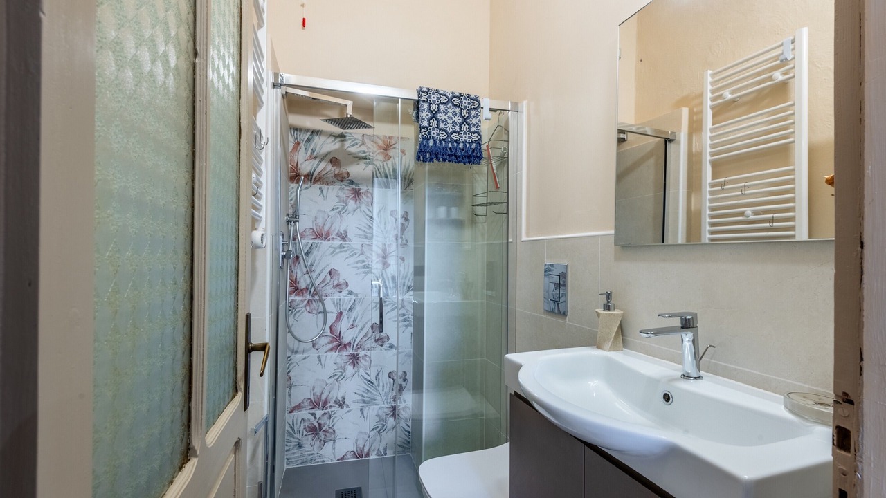 Photo of Bathroom in Petroio