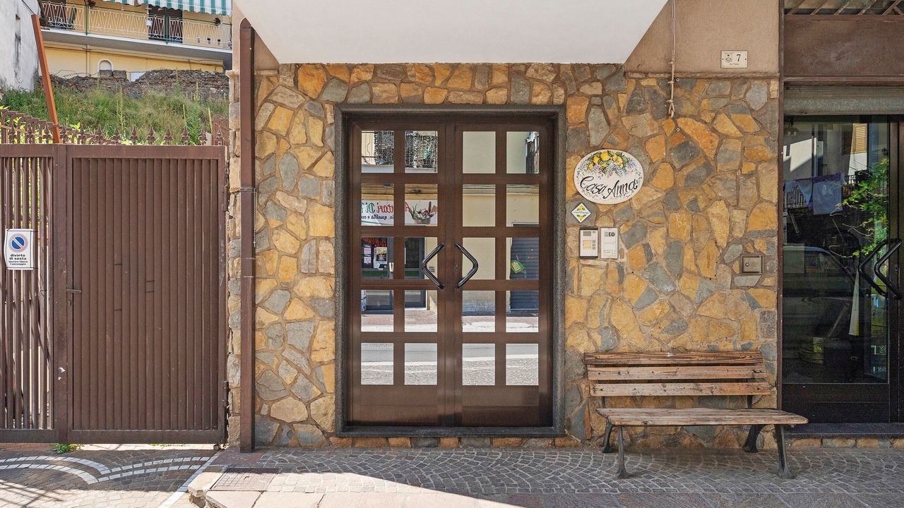 Photo of Outdoor in Piazza-Tralia-Pendolo