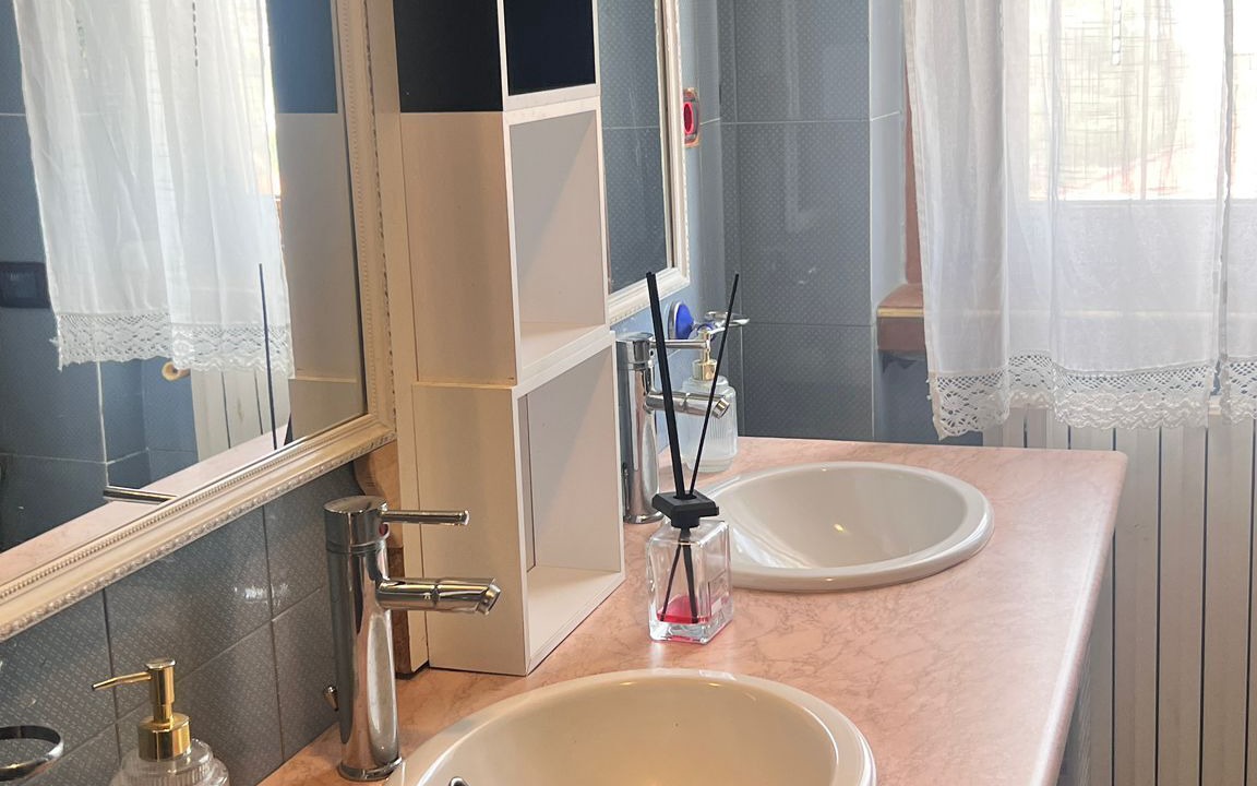 Photo of Bathroom in Penne