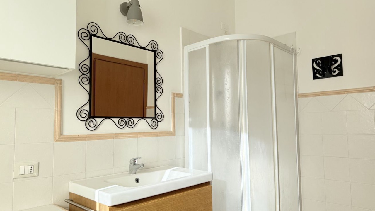 Photo of Bathroom in Camerano