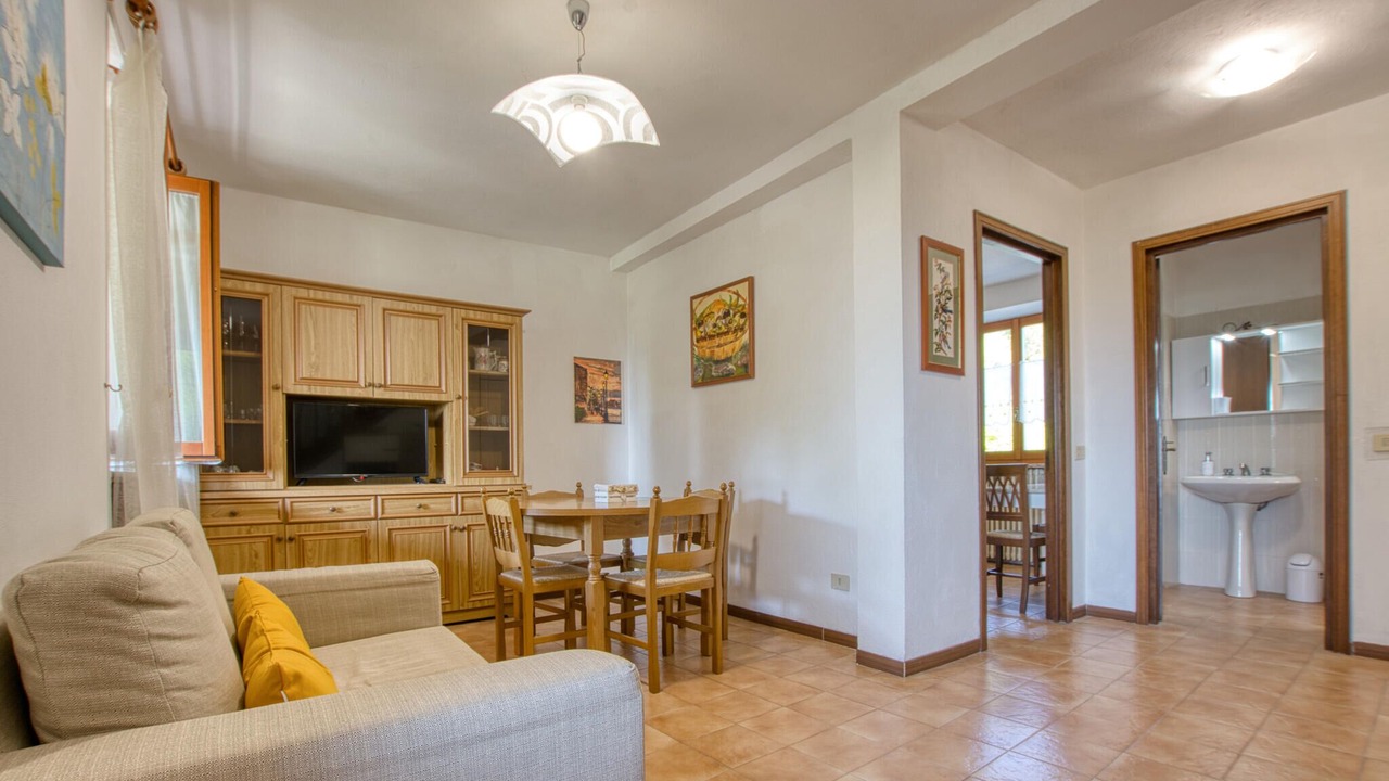 Photo of Bedroom in San Colombano Certenoli