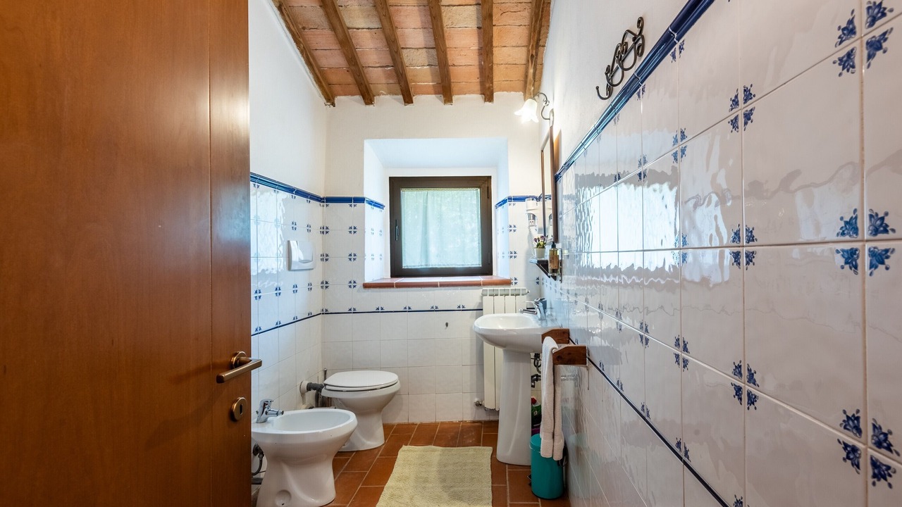 Photo of Bathroom in Castiglione d'Orcia
