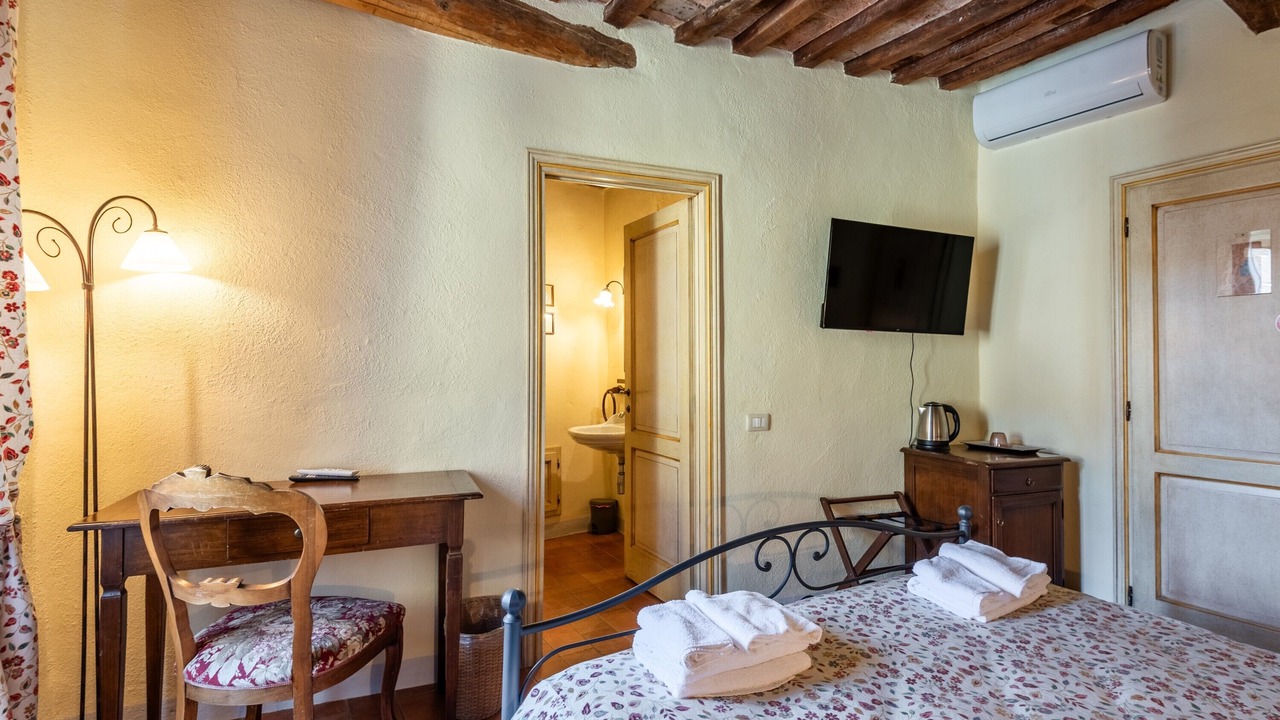 Photo of Bedroom in Montisi