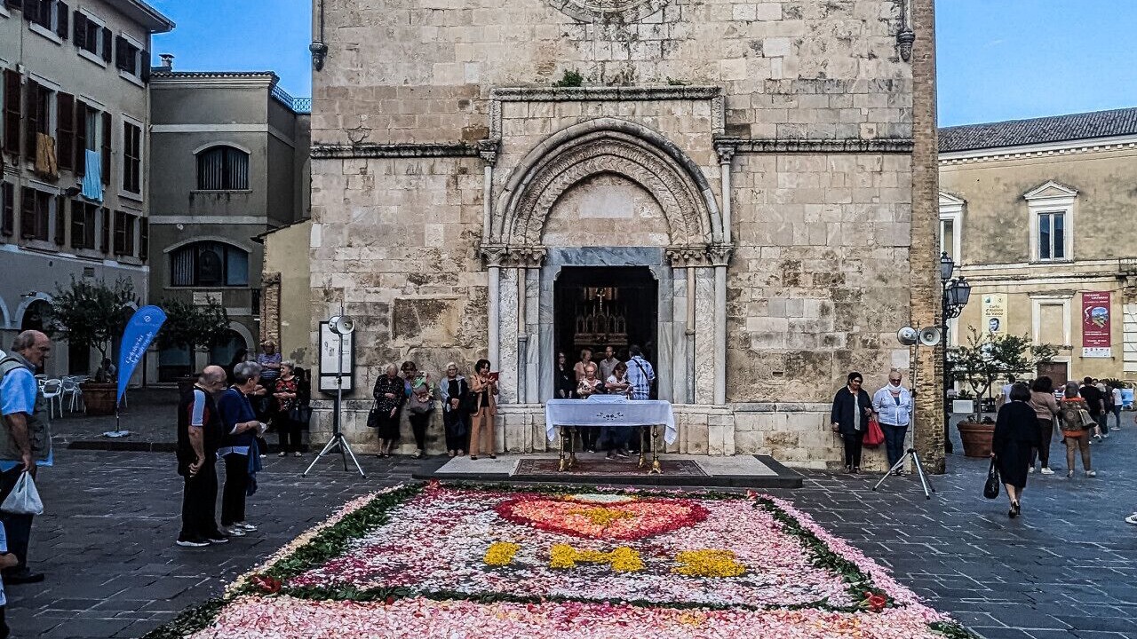 Photo of Others in Vasto
