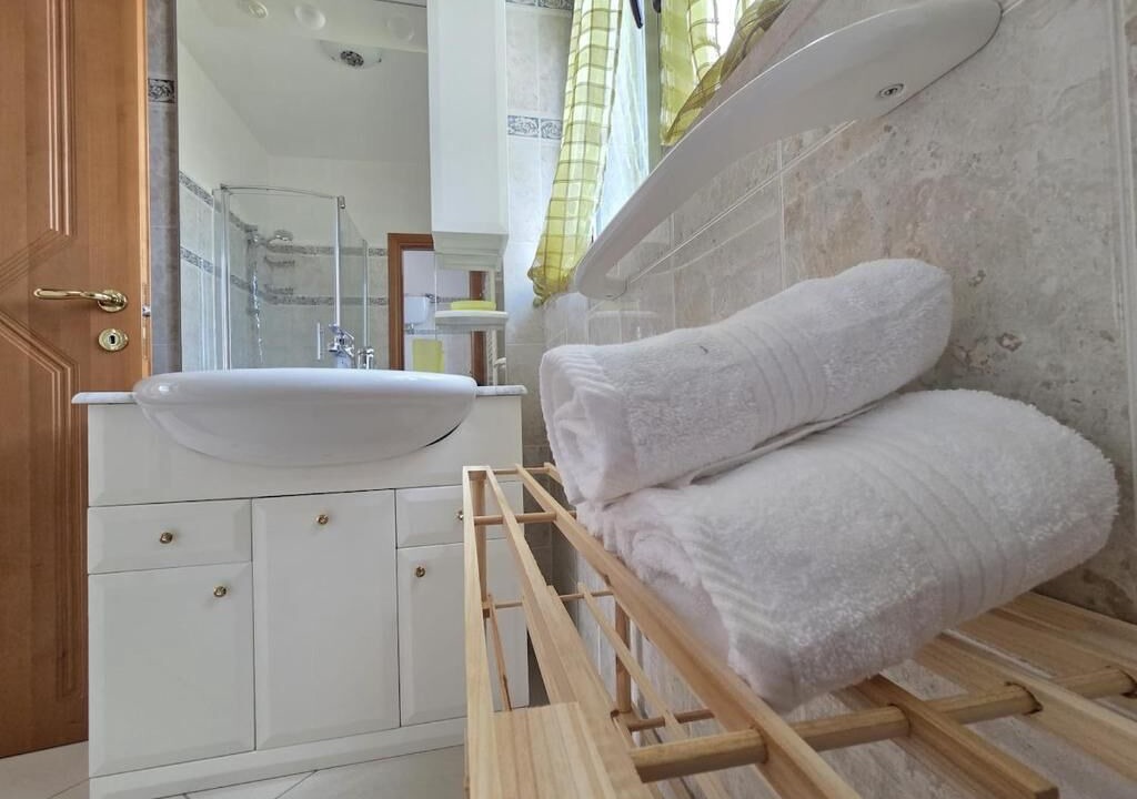 Photo of Bathroom in Ripalimosani