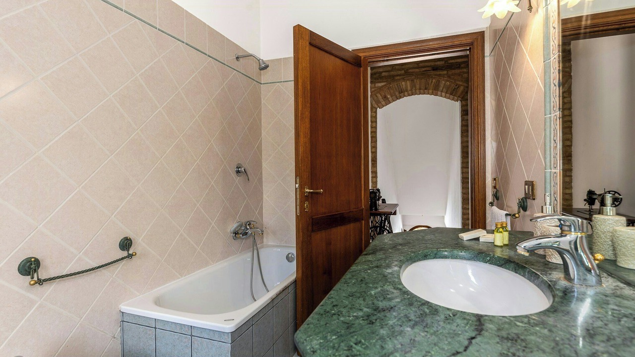 Photo of Bathroom in Filottrano