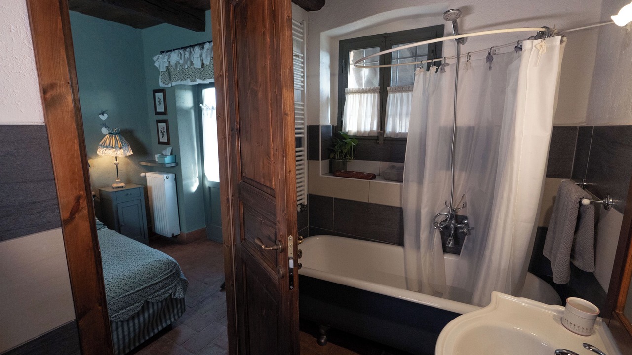 Photo of Bathroom in Veruno