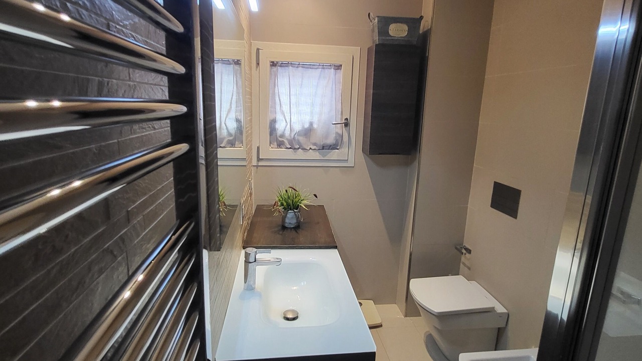 Photo of Bathroom in Arenella