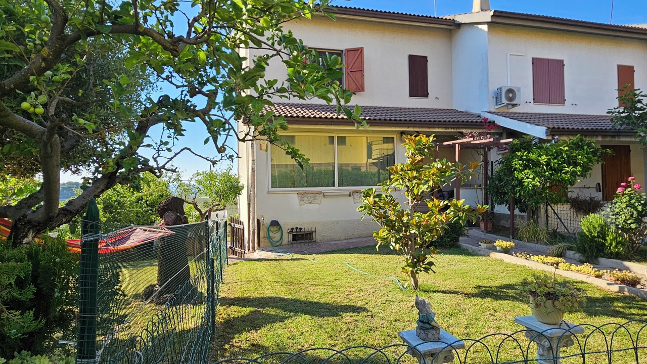 Photo of Outdoor in Loreto