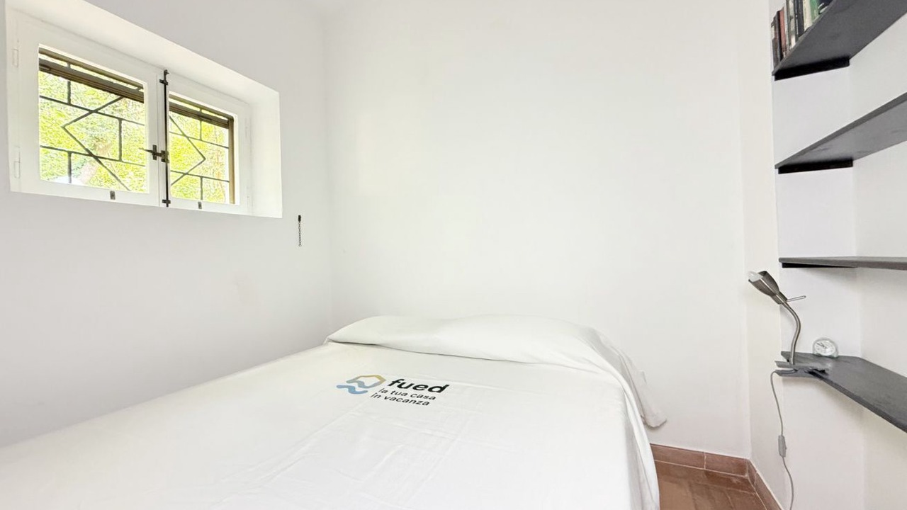 Photo of Bedroom in Portonovo