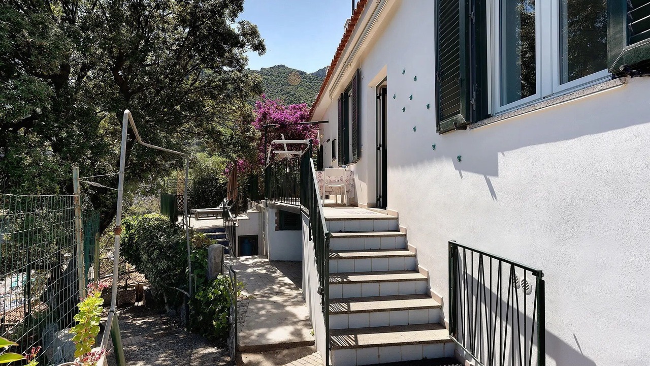 Photo of Outdoor in Erchie